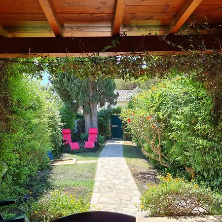 Casa Adelina トッレ・デッレ・ステッレ